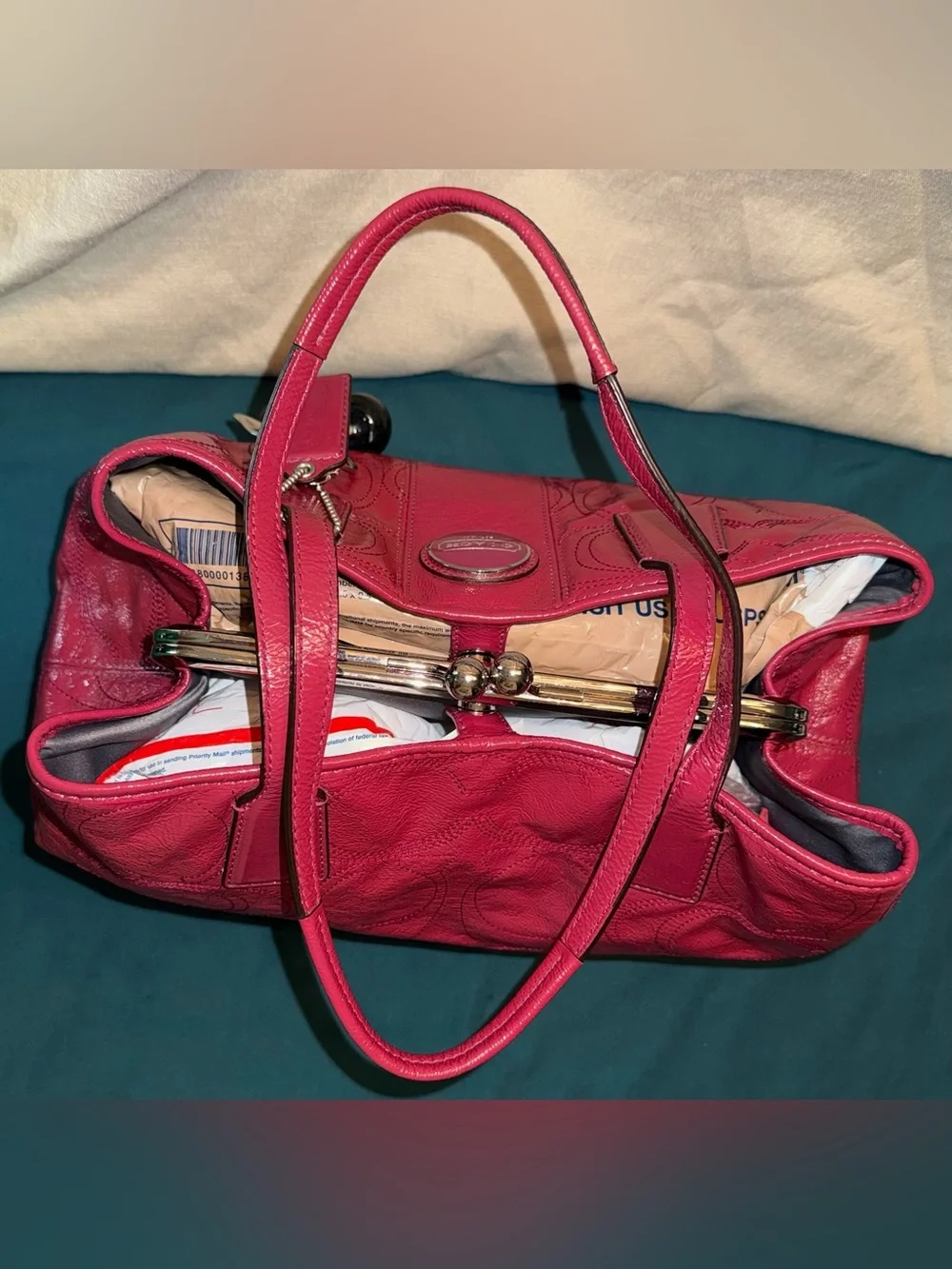 Coach F1182-F15658 Fuchsia Patent Leather Kiss-Lock Satchel